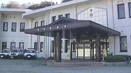 【長野】「車を降りろ」車内で現金など奪い…ベトナム人女性を置き去り　運転の男が逃走　SNS通じて知り合い空港に向かう途中